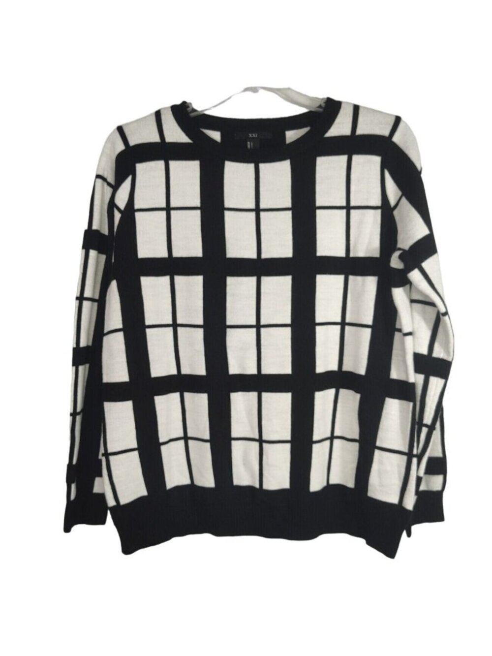 Twenty One White Black Windowpane Plaid Sweater Women Size L Long Sleeve